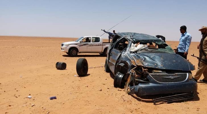 Roya News | Two dead in fatal Desert Highway accident