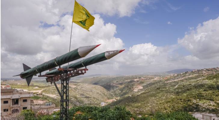 Hezbollah targets two “Israeli” bases with dozens of rockets after attack on Lebanon