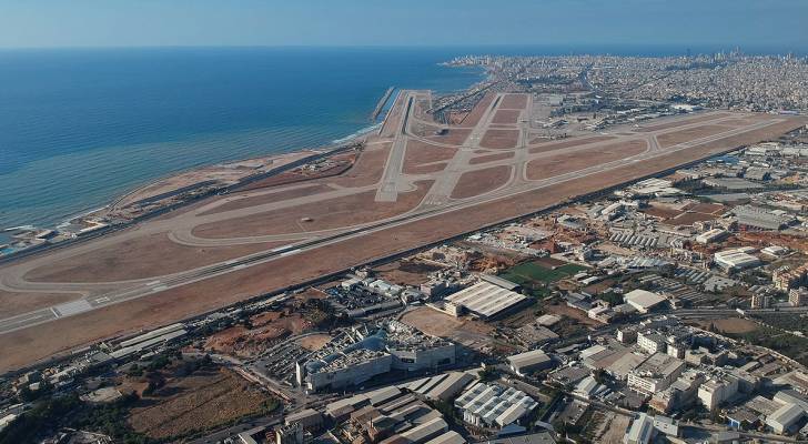 'Israeli' army prevents Iranian civilian plane from landing at Beirut airport