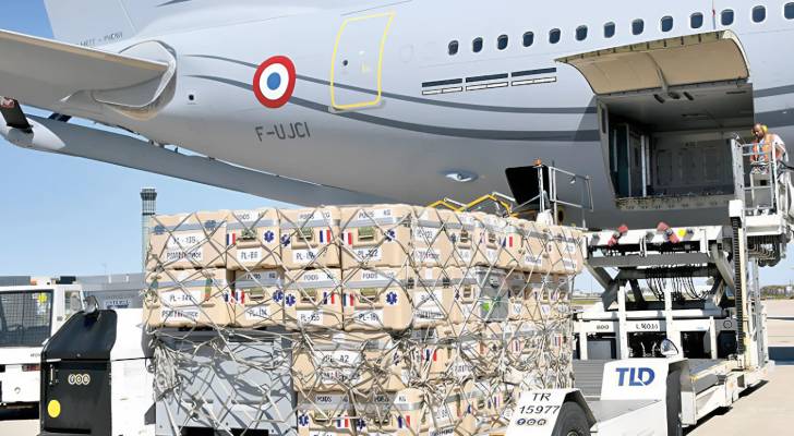 French military plane carrying aid lands in Beirut