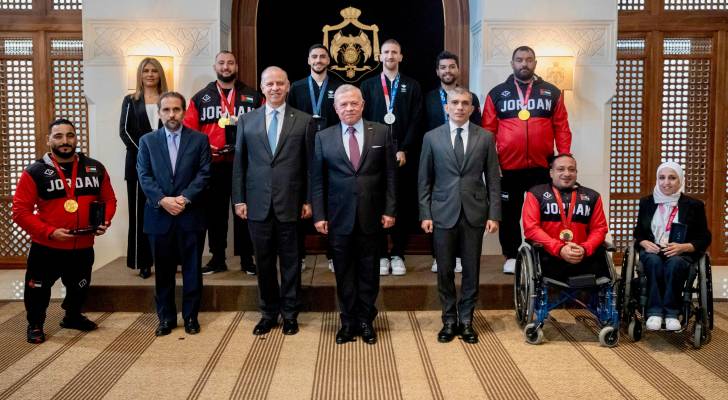 King honours Jordanian Olympic, Paralympic medallists