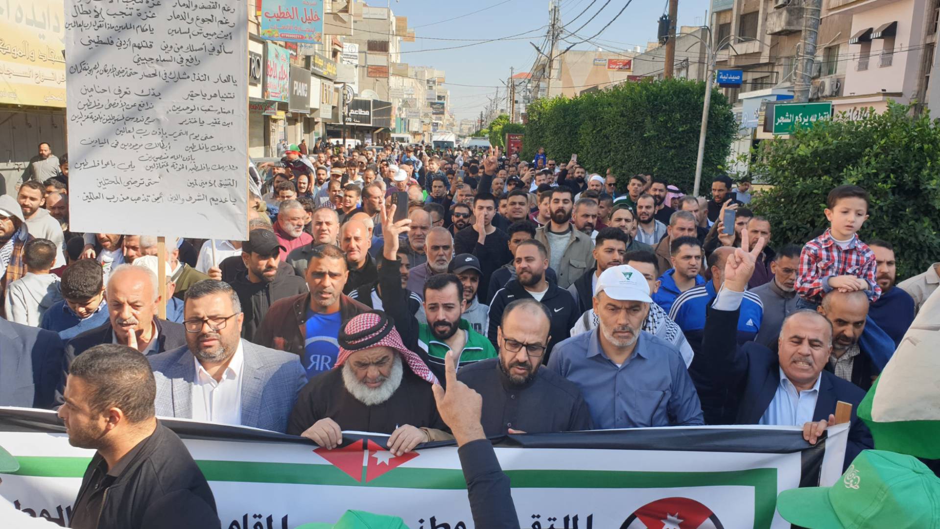 Image 1 from gallery