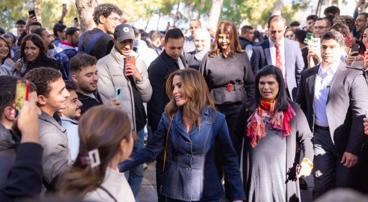 Queen Rania visits Princess Sumaya University for Technology