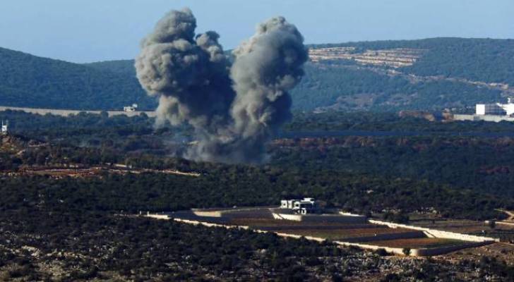 'Israeli' army targets Hezbollah building in southern Lebanon