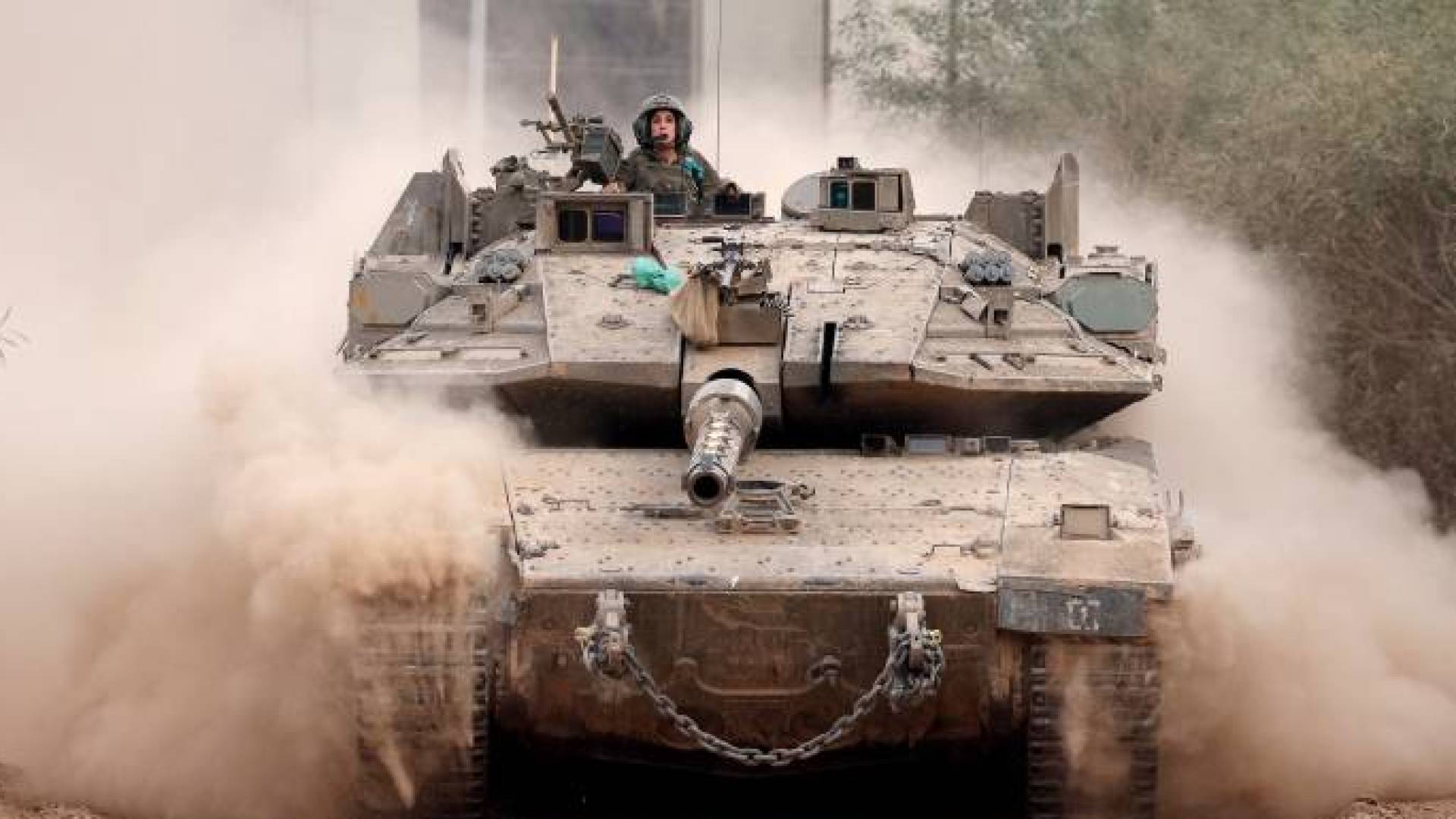 Image 1 from gallery