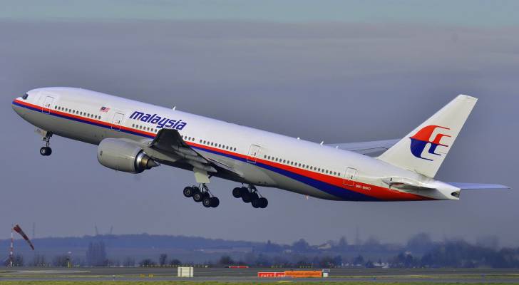 Ten years later: Malaysia resumes search for M370 plane