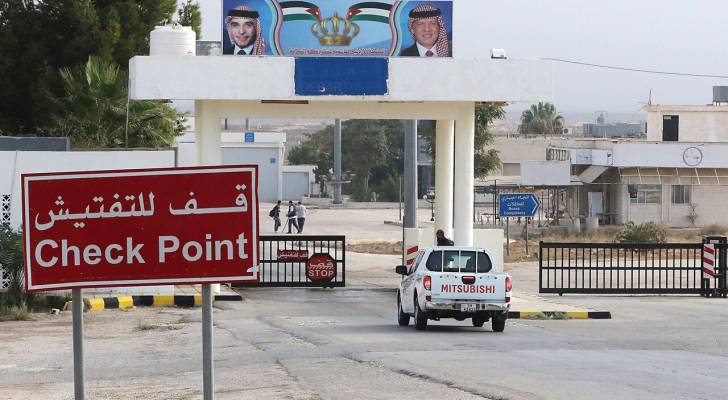 Jordanian-Syrian free zone sees 323 trucks enter Syria post-border reopening