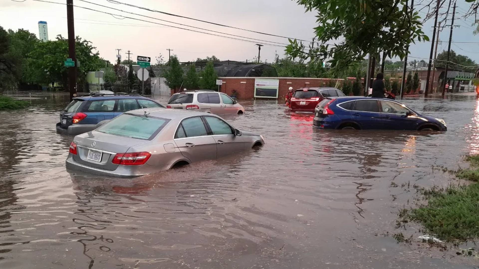 Image 1 from gallery