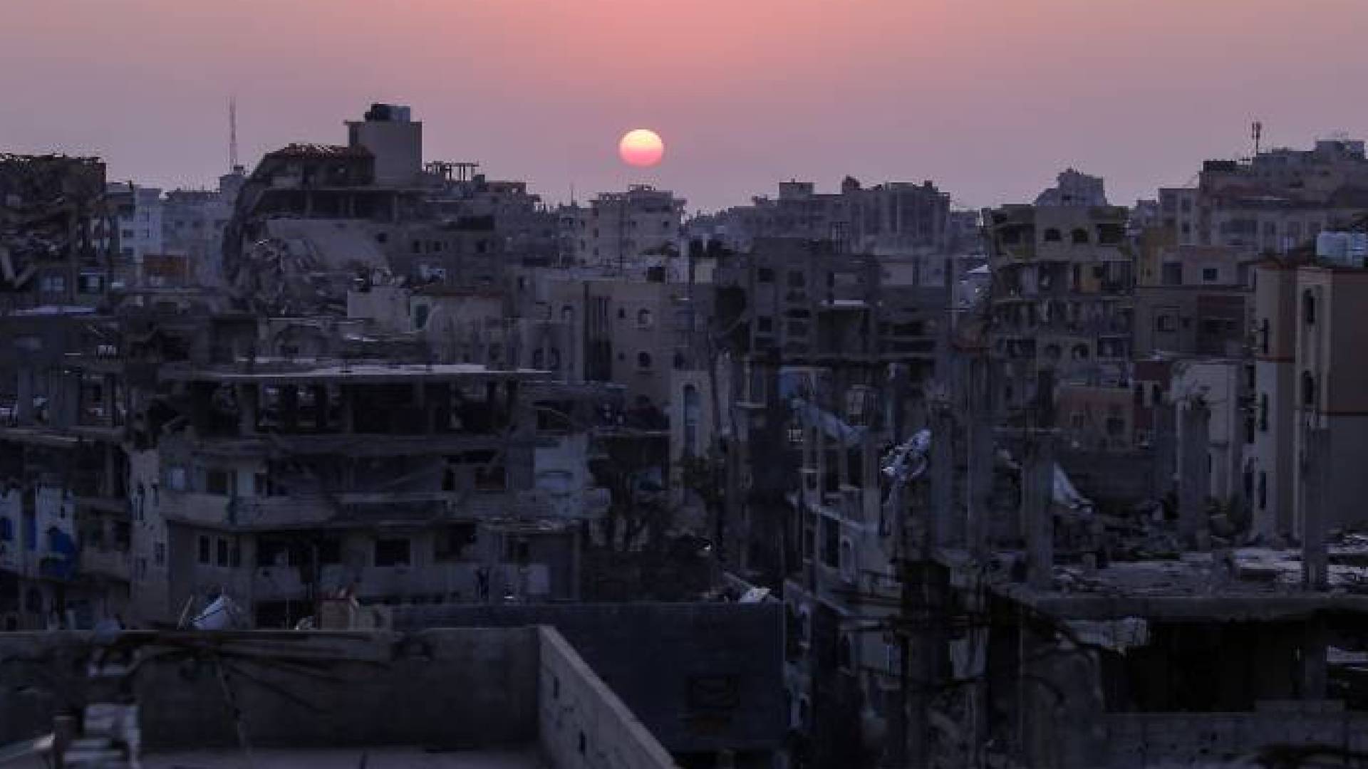 Image 1 from gallery