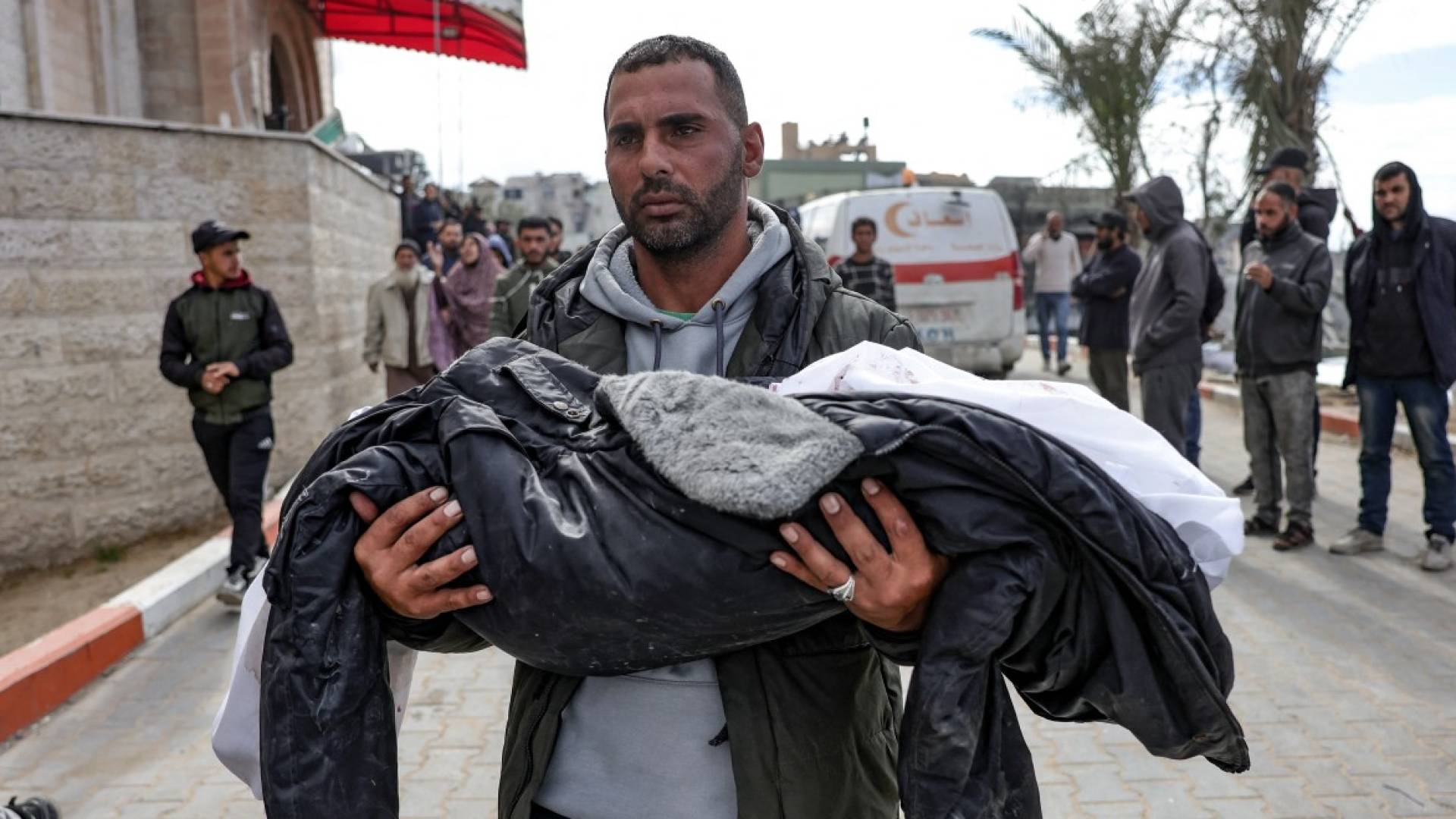 Image 1 from gallery