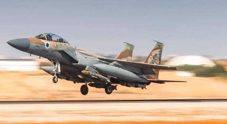 'Israel' strikes Houthi targets at Sanaa airport in Yemen
