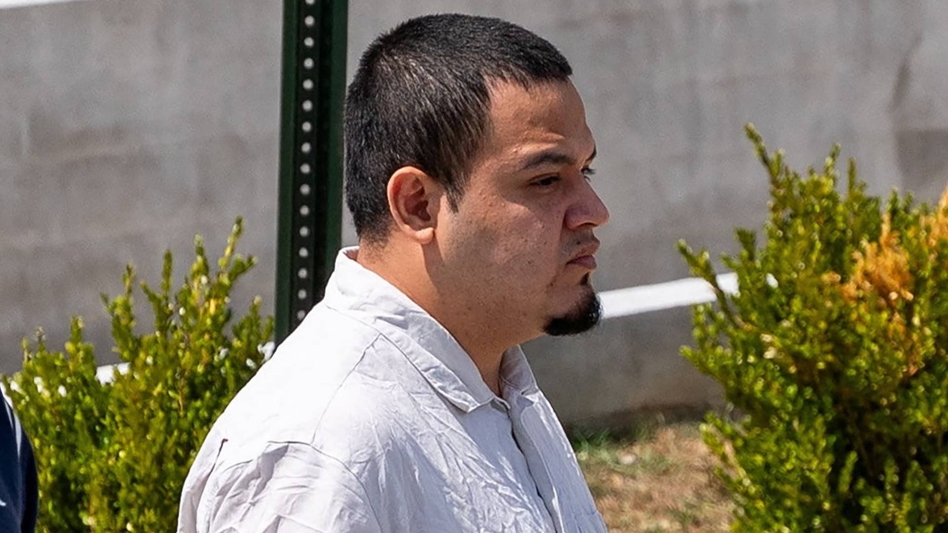 Image 1 from gallery