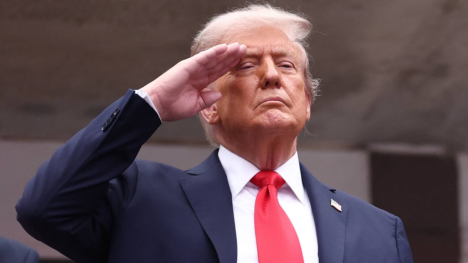 Image 1 from gallery