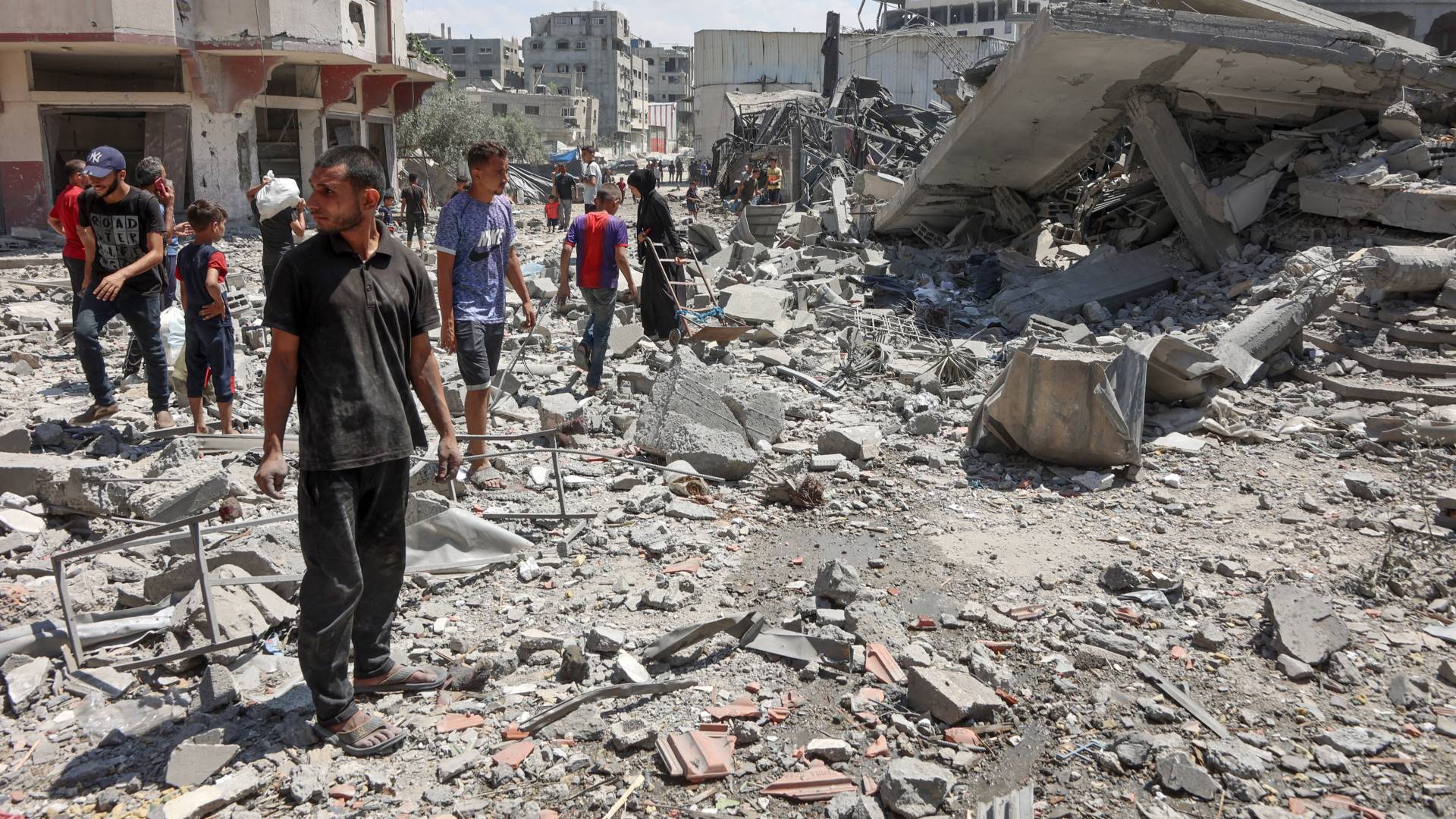 Image 1 from gallery