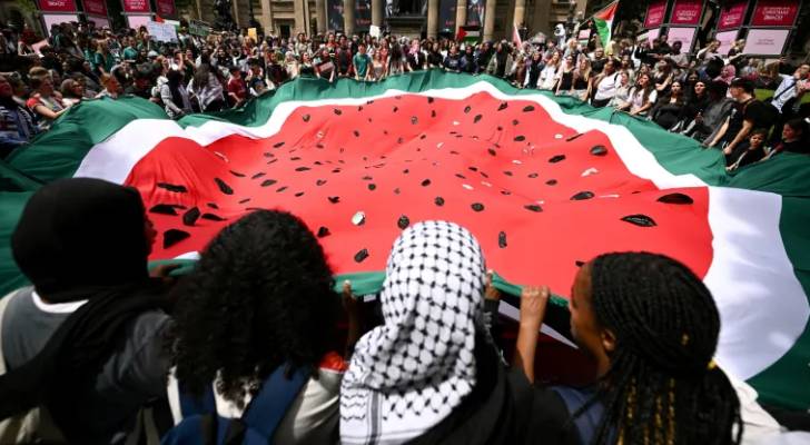 Watermelon now branded ‘antisemitic’ at luxury 'Israel' lobby summit