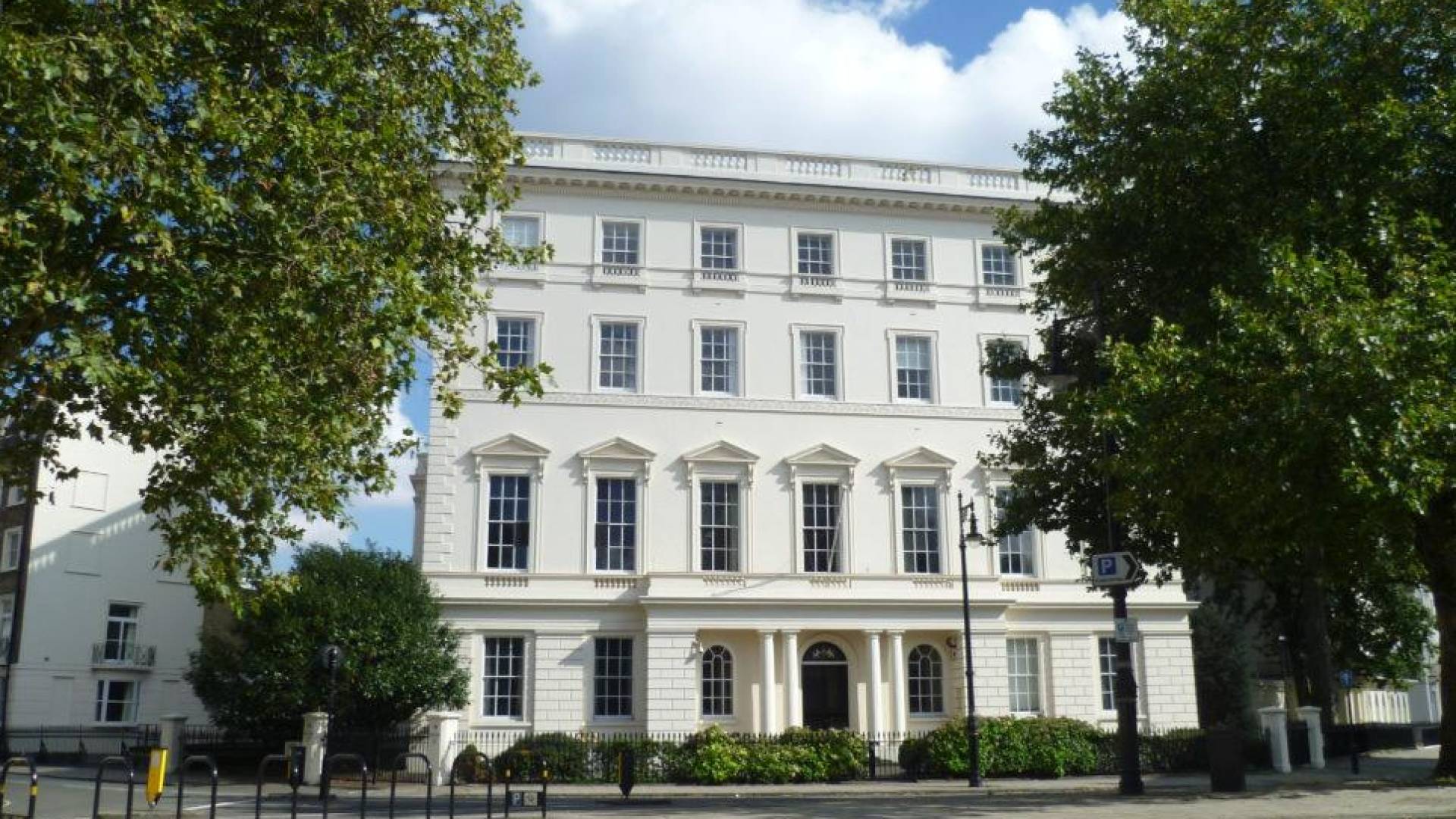 Image 1 from gallery