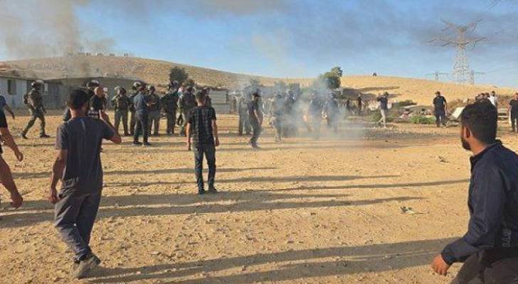 VIDEOS: ‘Israel’ raids Al-Sir village, demolishes Palestinian homes