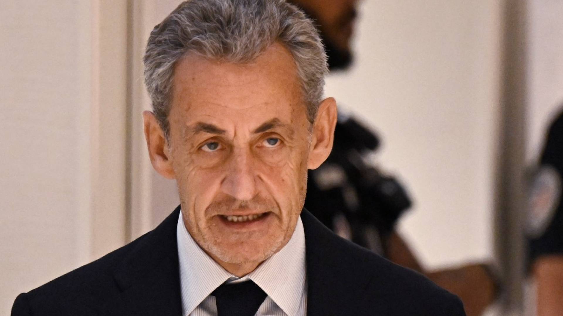 Image 1 from gallery