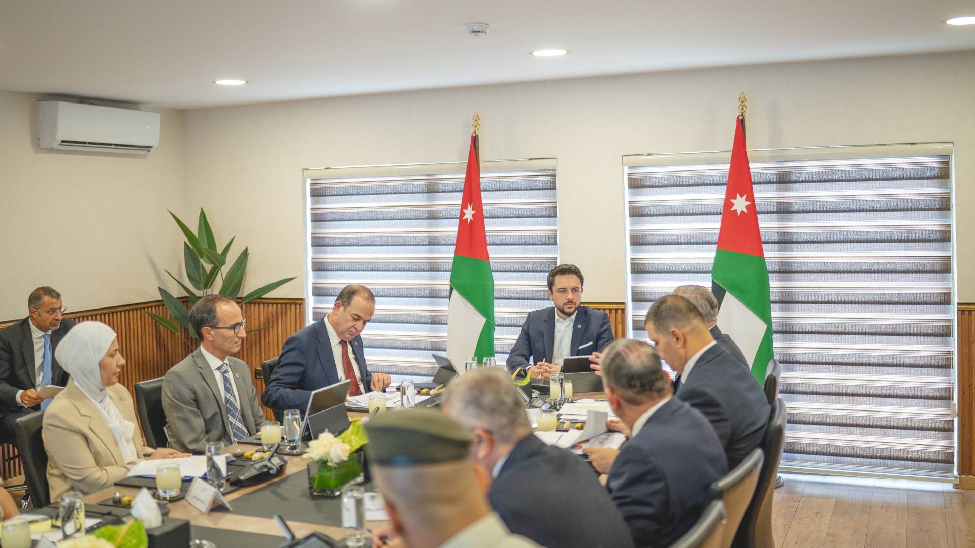 Image 1 from gallery