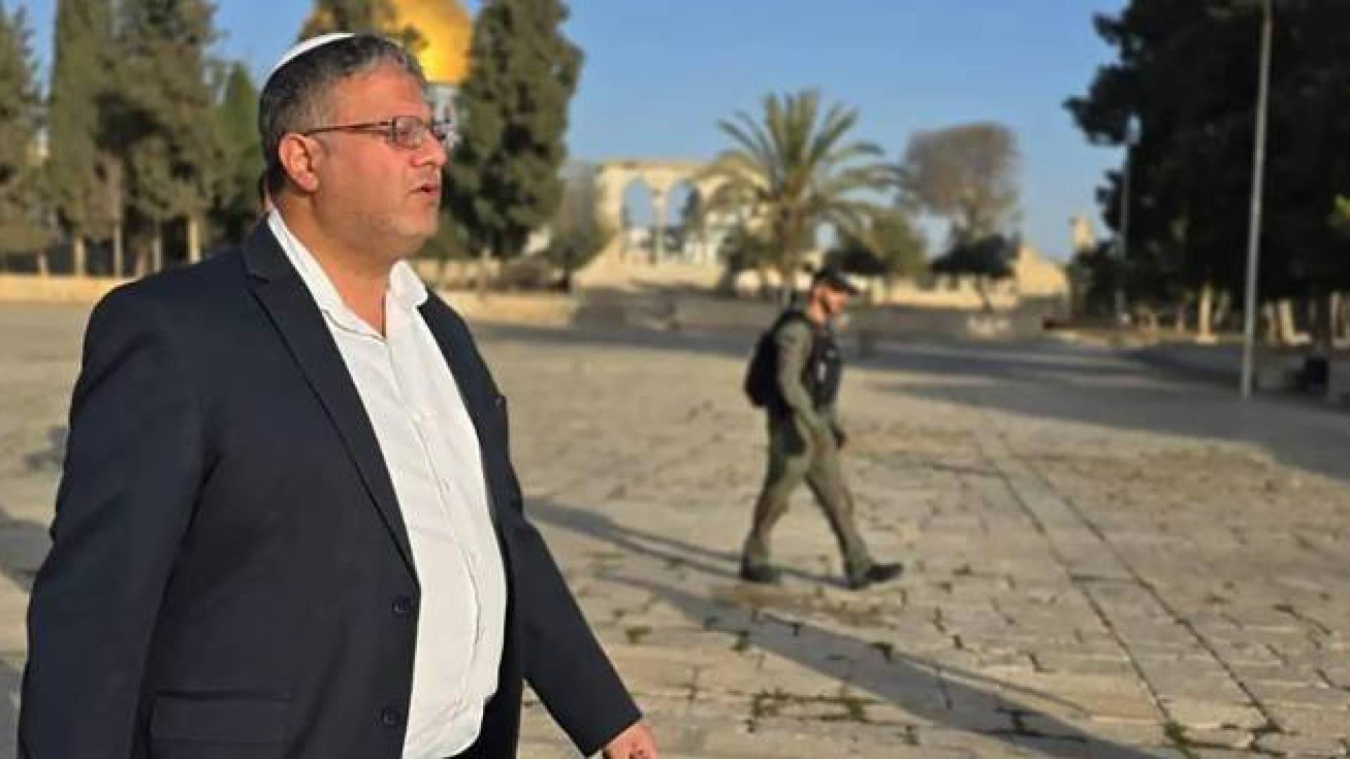 Image 1 from gallery