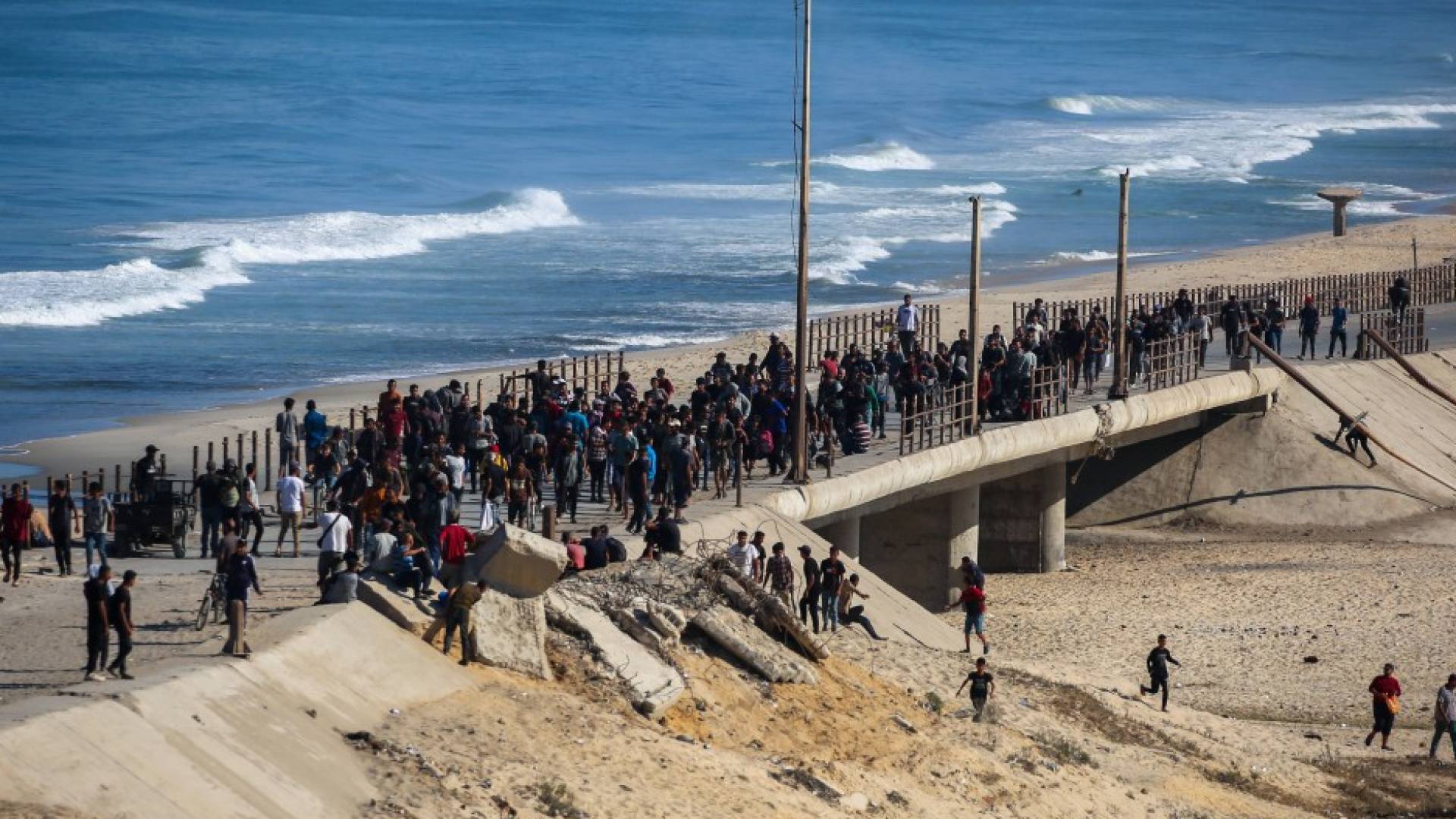 Image 1 from gallery