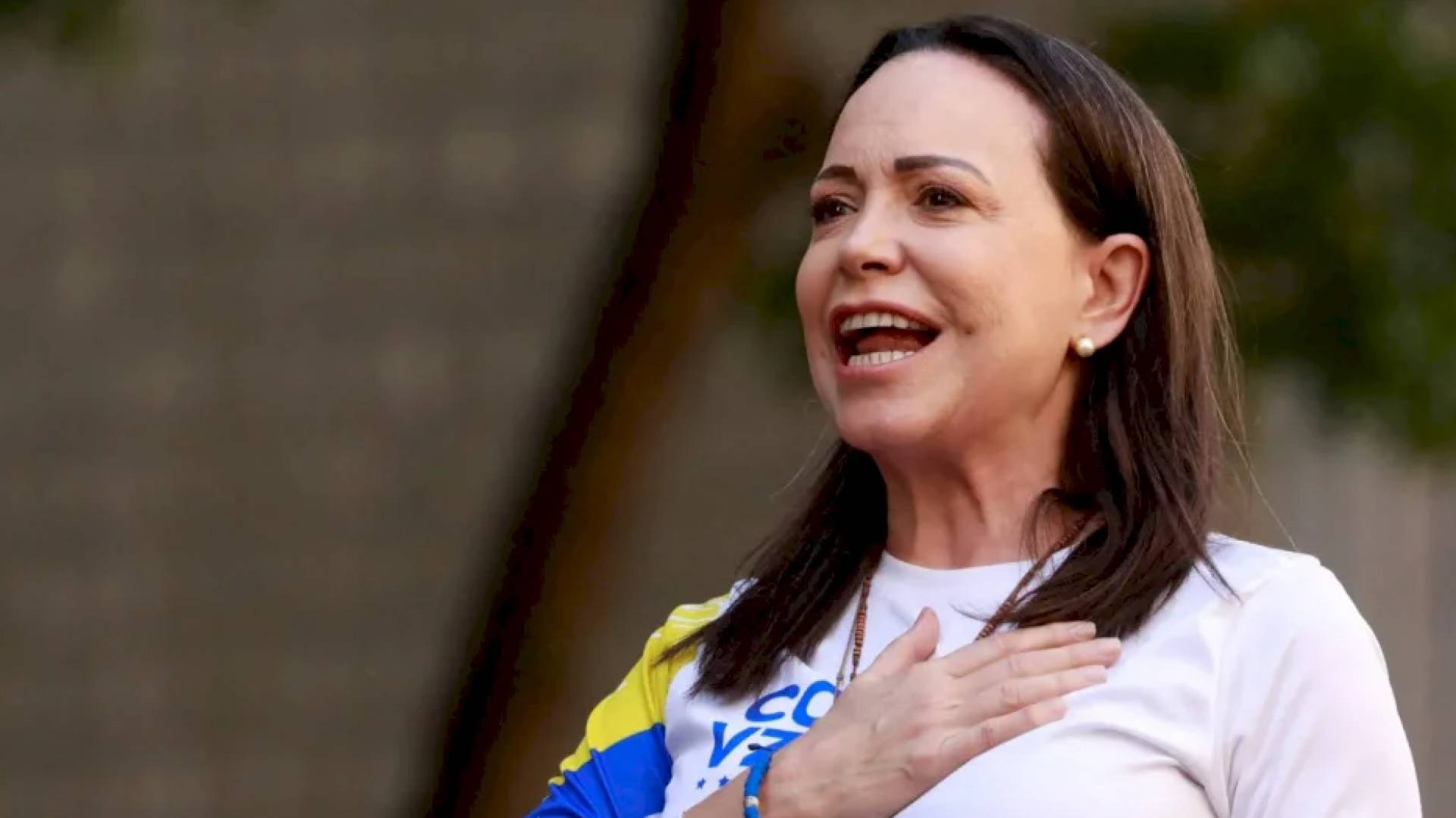 Image 1 from gallery