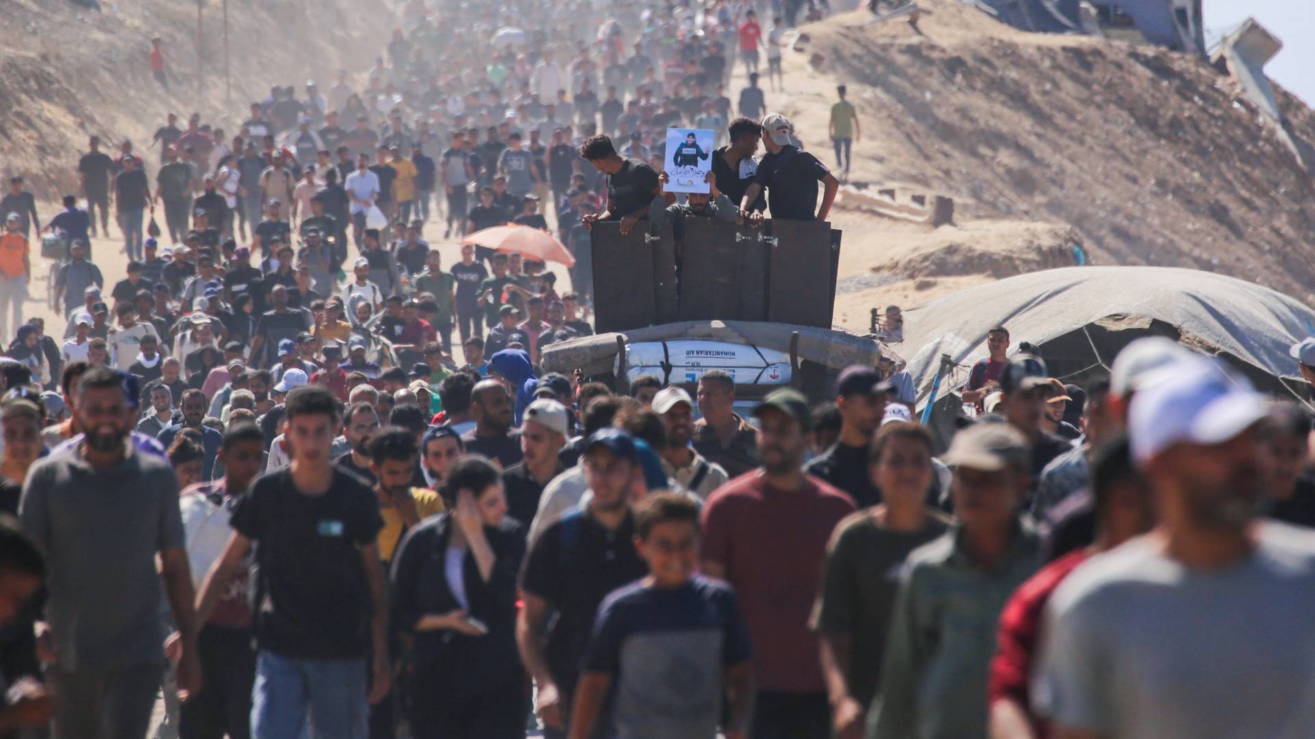 Image 1 from gallery