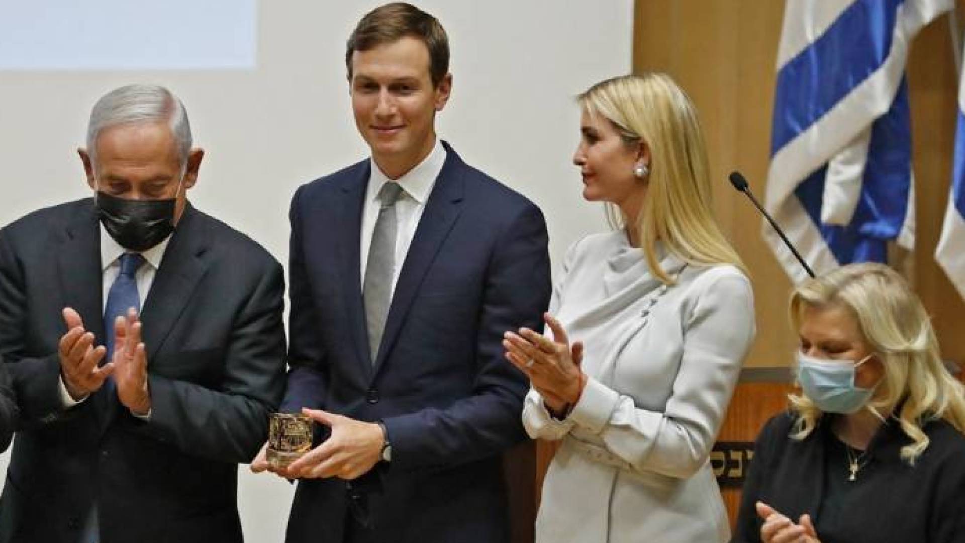 Image 1 from gallery