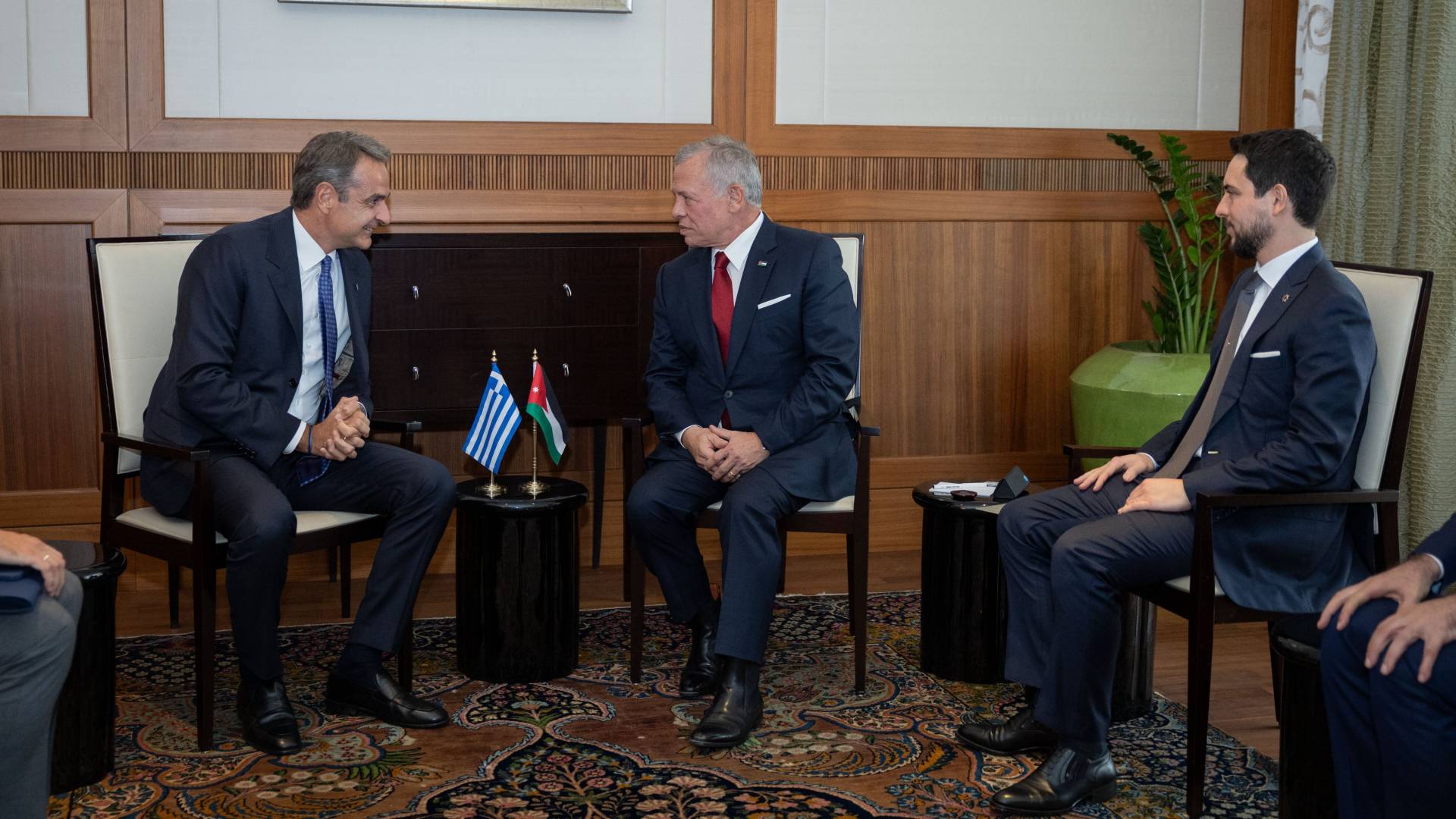 Image 2 from gallery