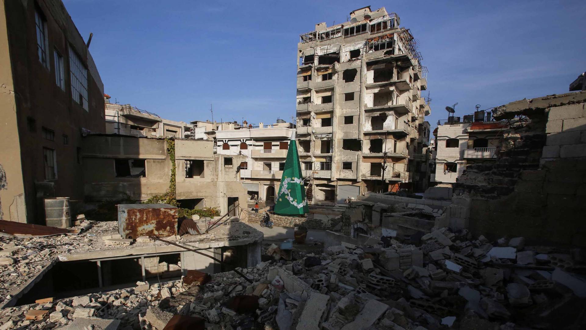 Image 1 from gallery