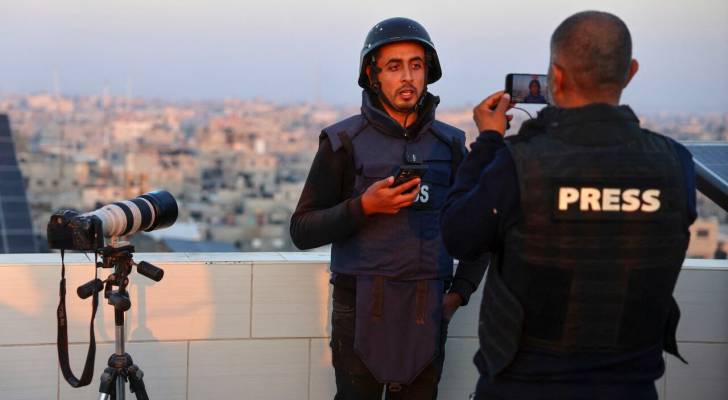 Press freedom groups criticizes 'Israeli' court for postponing Gaza access for journalists
