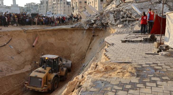 Image 1 from gallery