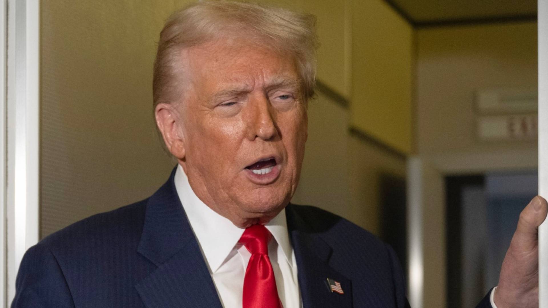 Image 1 from gallery