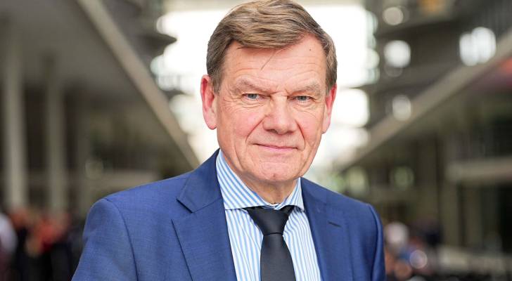 Image 1 from gallery