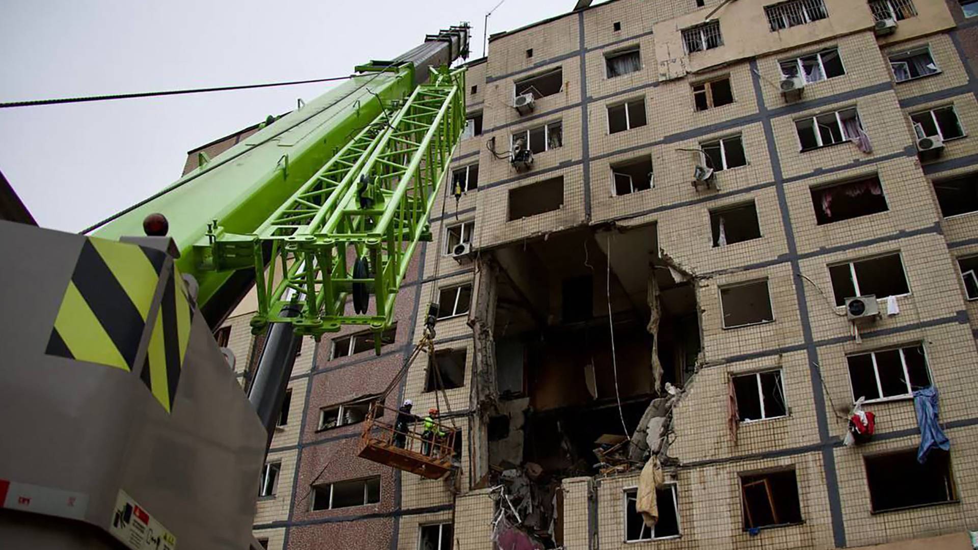 Image 1 from gallery