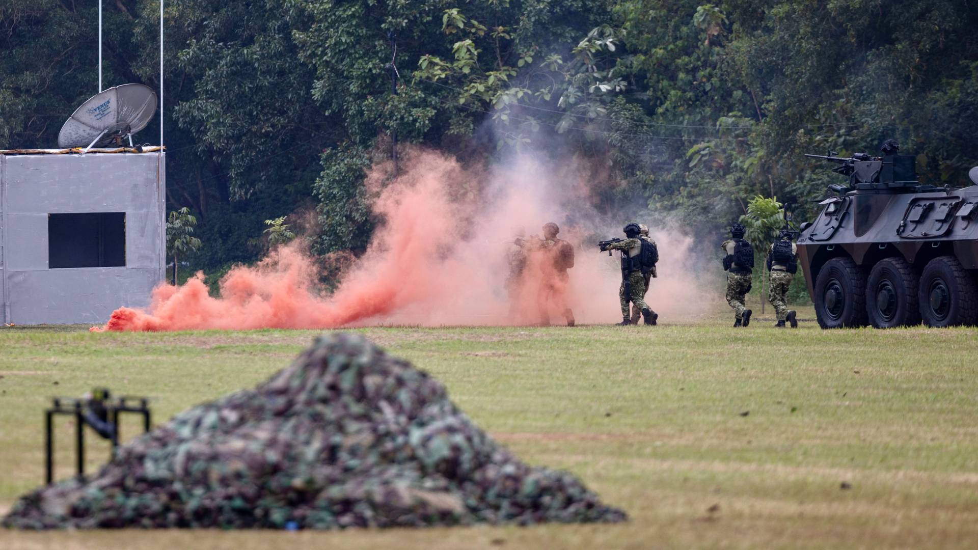 Image 2 from gallery