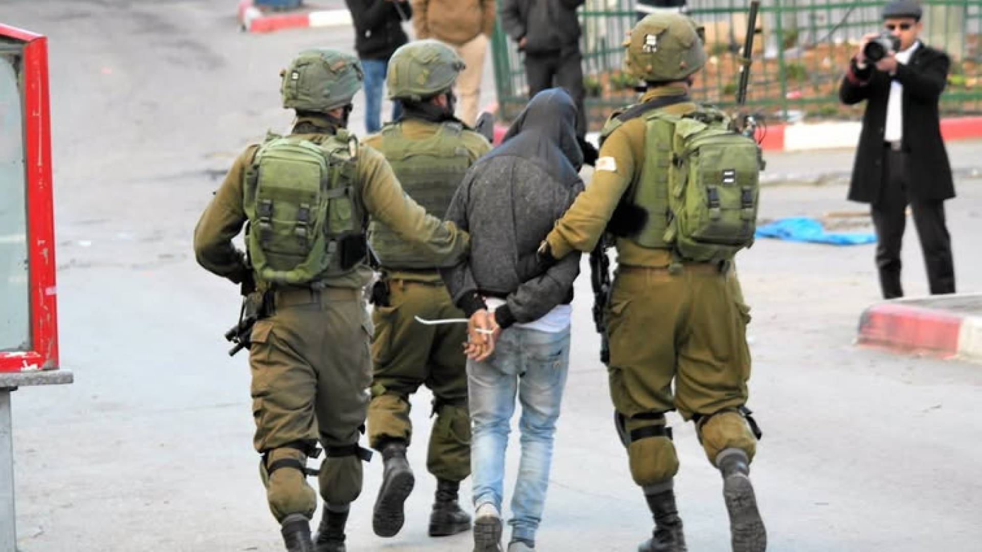 Image 1 from gallery