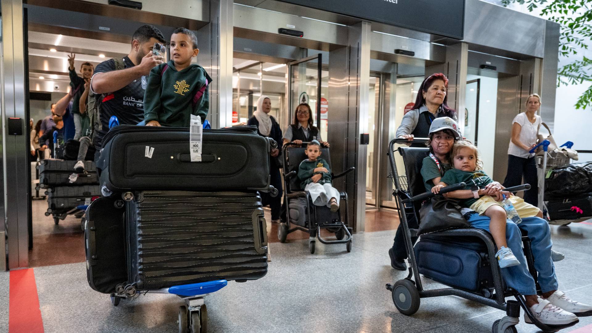 Image 1 from gallery