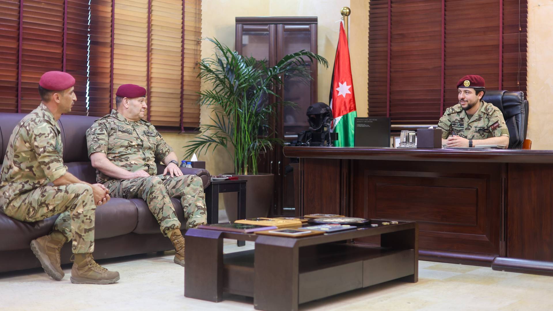 Image 2 from gallery