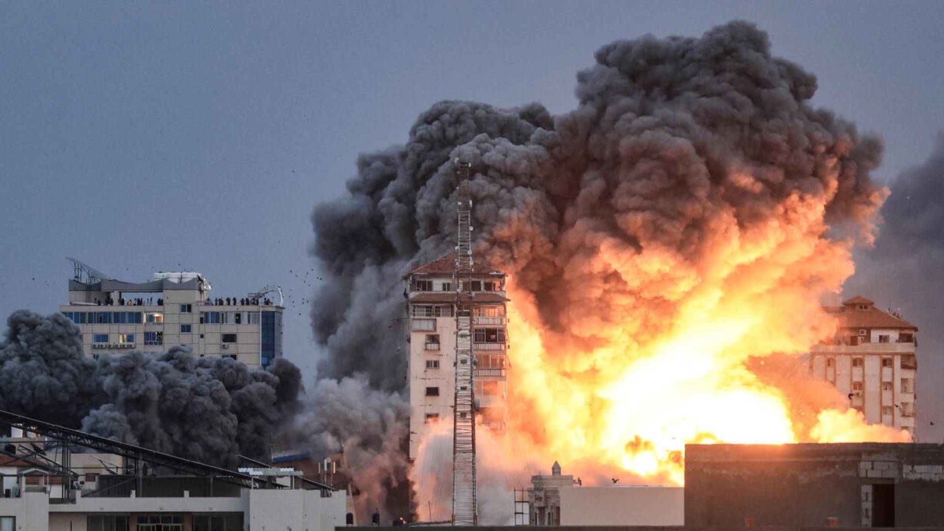 Image 1 from gallery