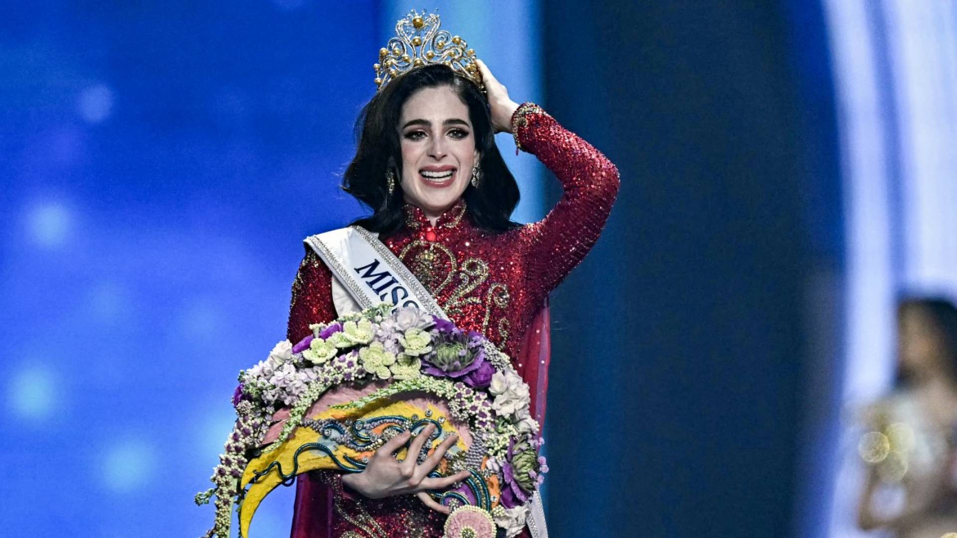 Image 1 from gallery