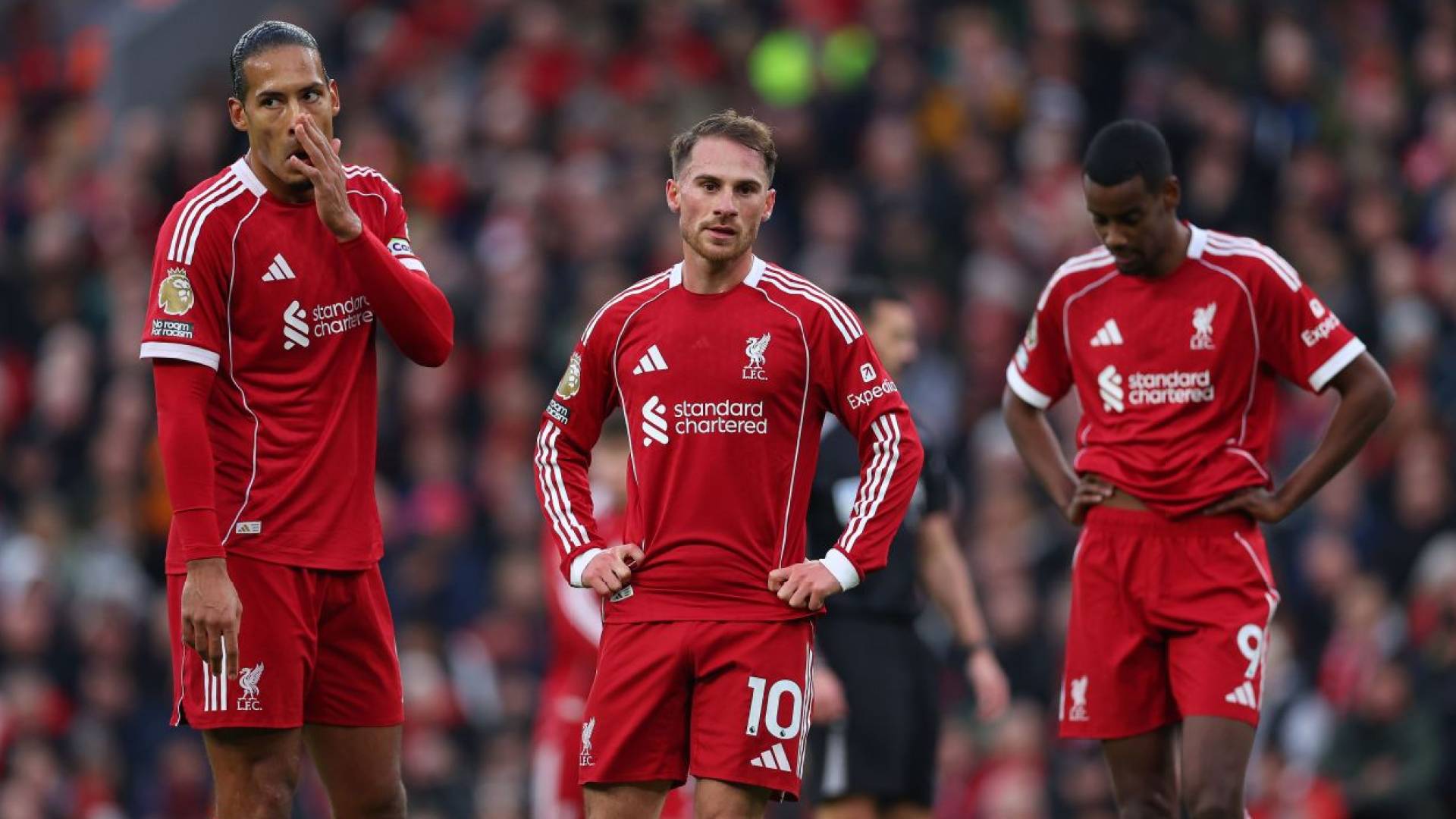 Liverpool collapses at Anfield, thrashed 3-0 by Nottingham Forest