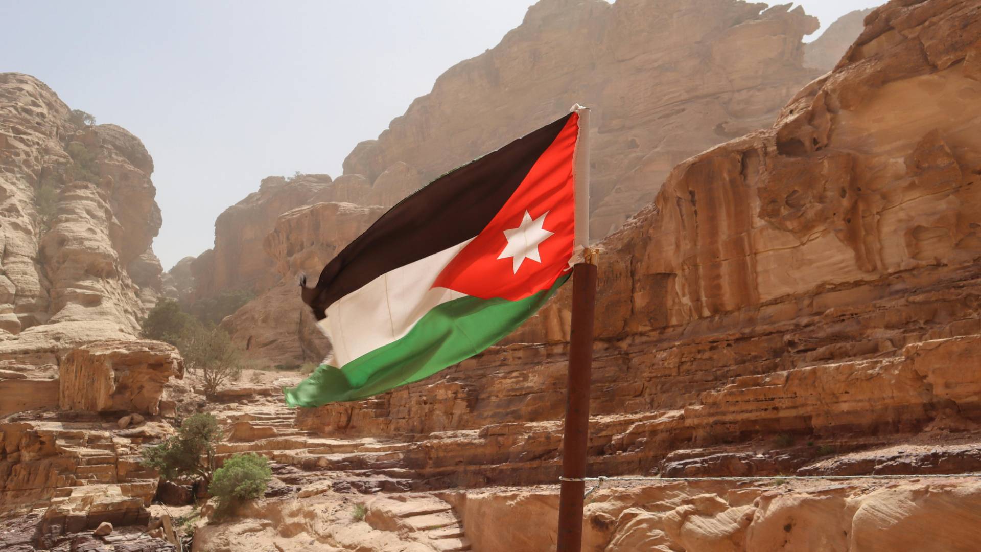 Image 1 from gallery