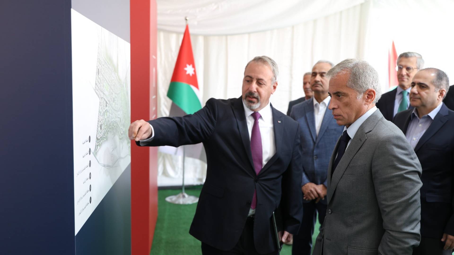 Image 2 from gallery