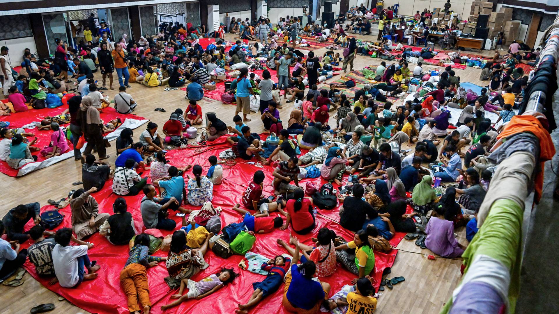 Image 1 from gallery