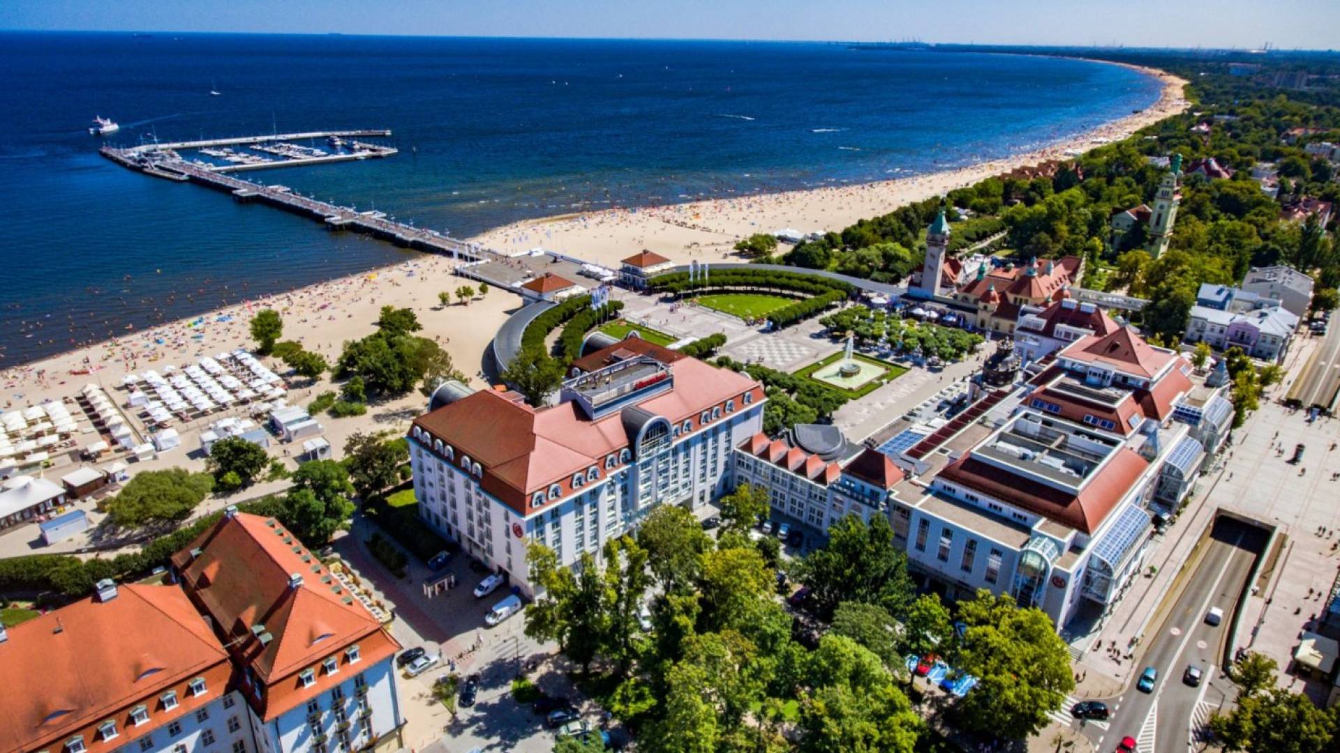 Image 1 from gallery