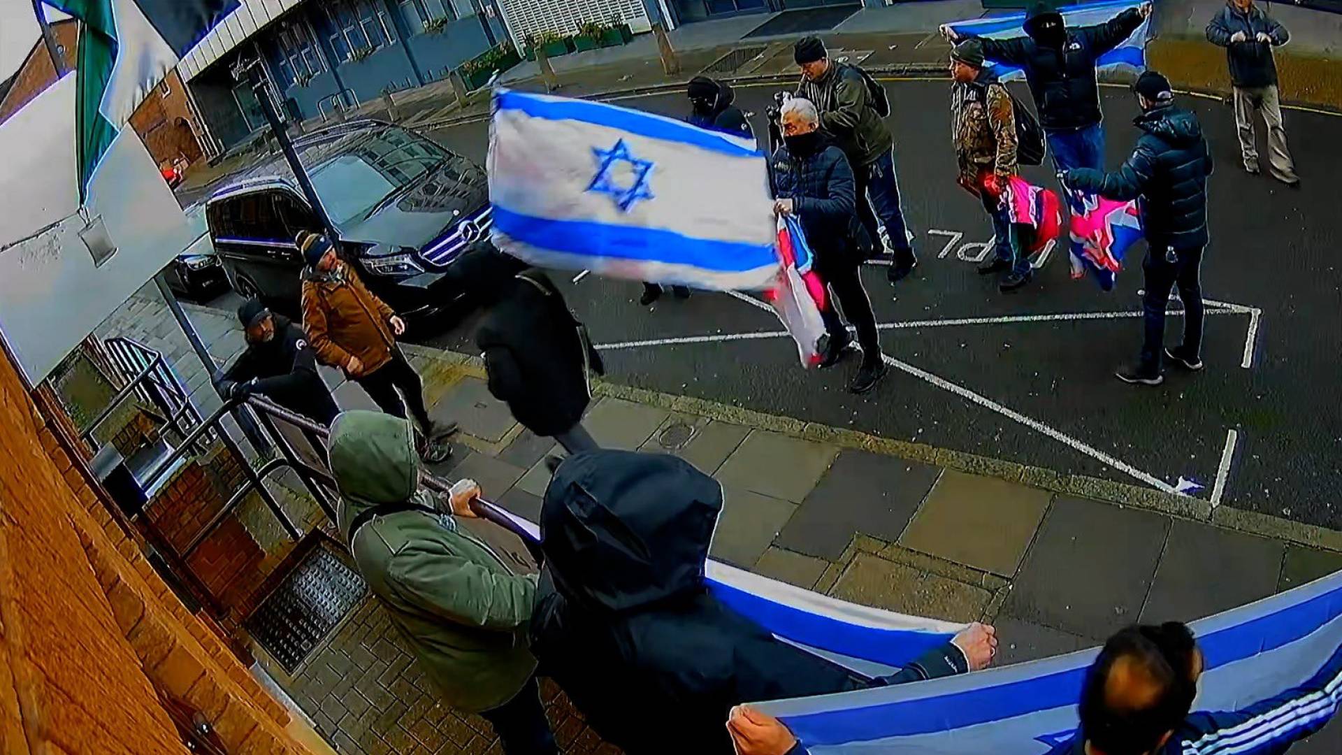 Image 1 from gallery