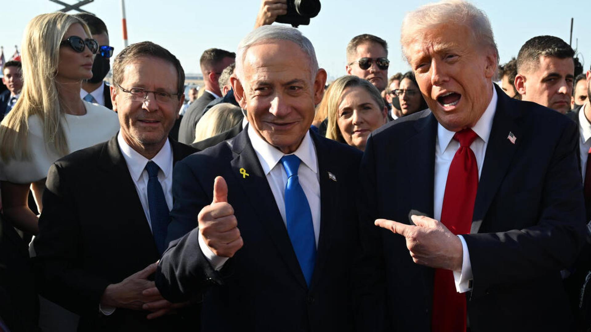 Image 1 from gallery