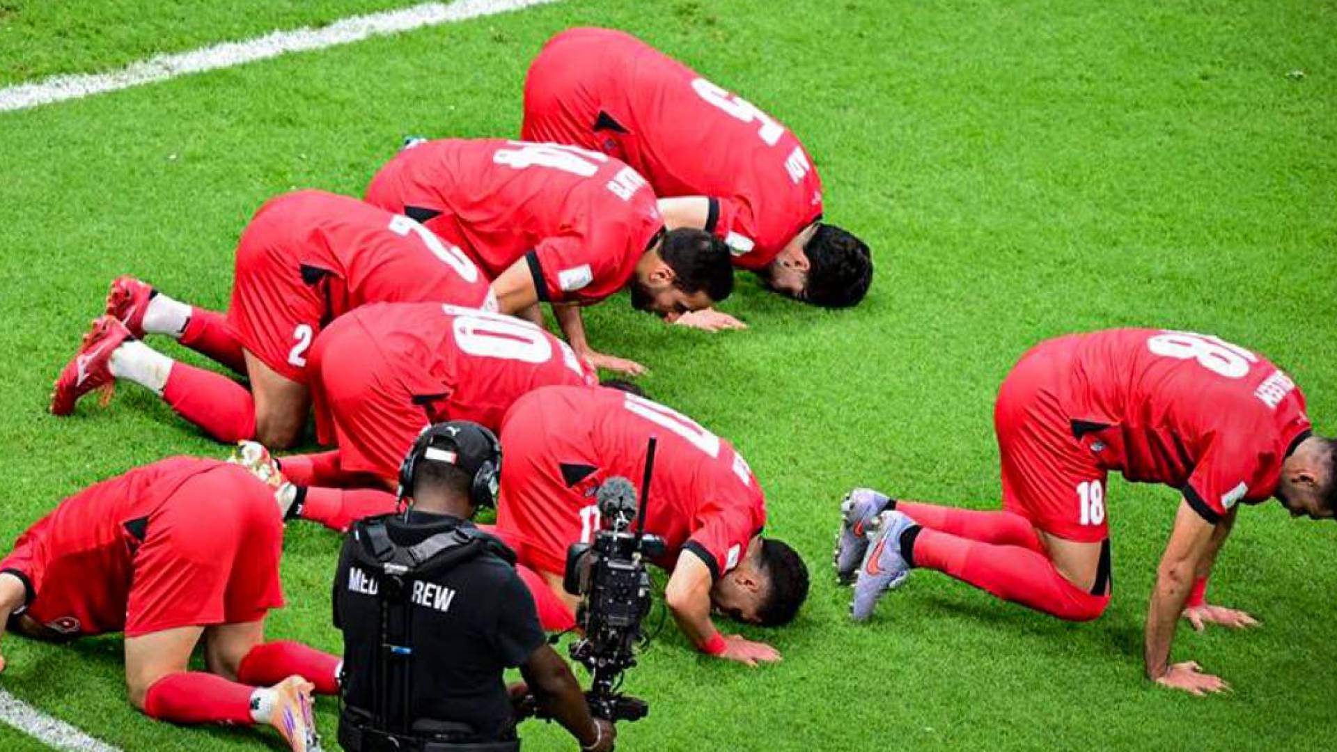 Image 1 from gallery