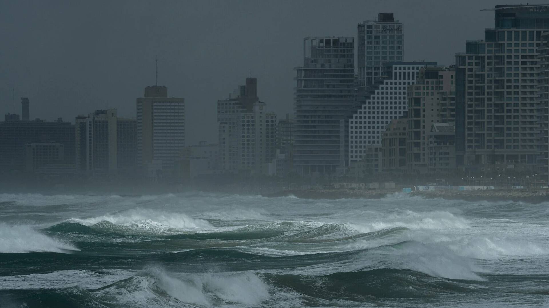 Image 1 from gallery